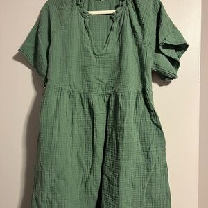 Old Navy Textured Green Top